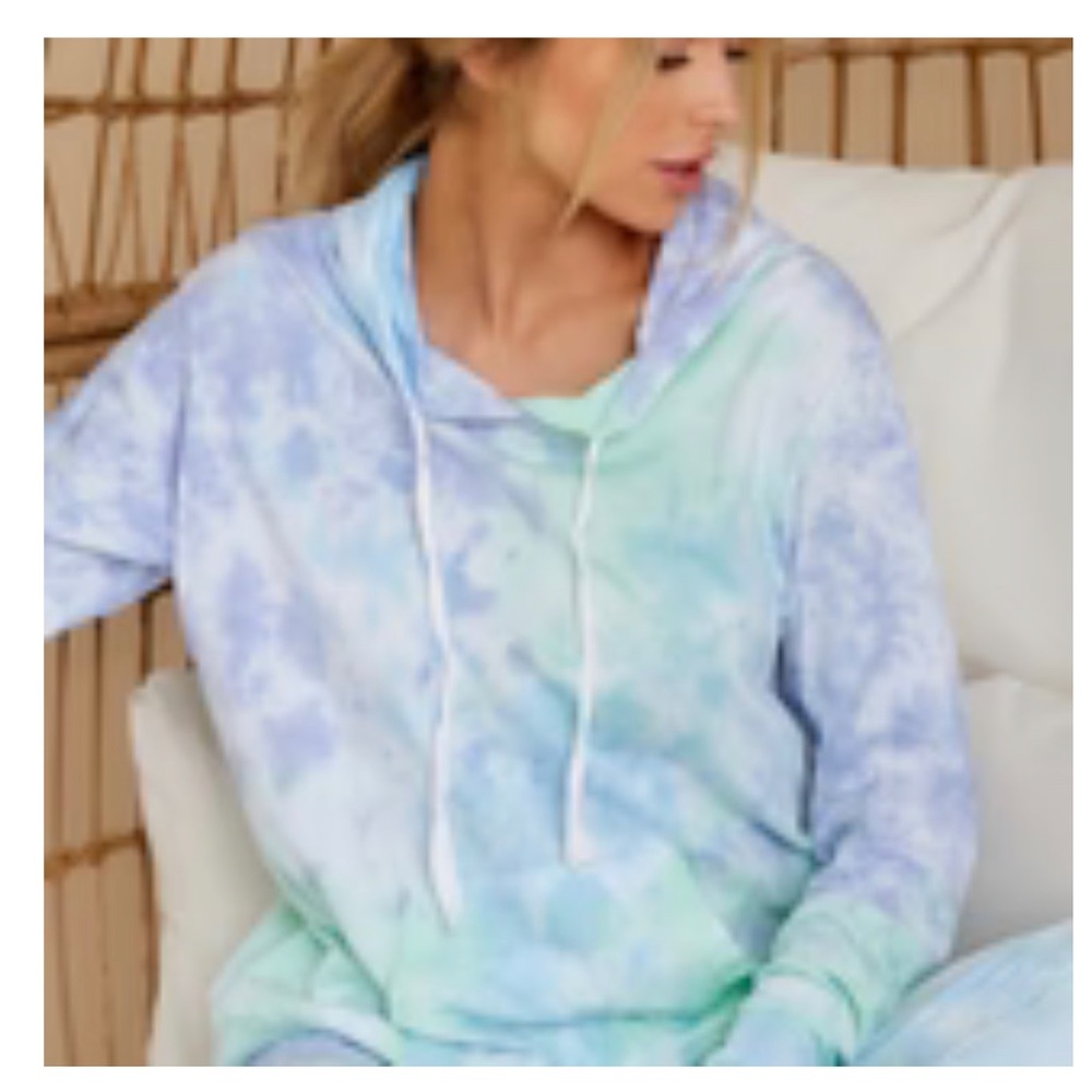 Retro grape burst tie dye hoodie from Shop Red Dress Size M